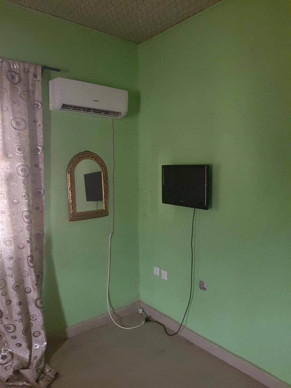 Edo Home Бенин Сити Екстериор снимка